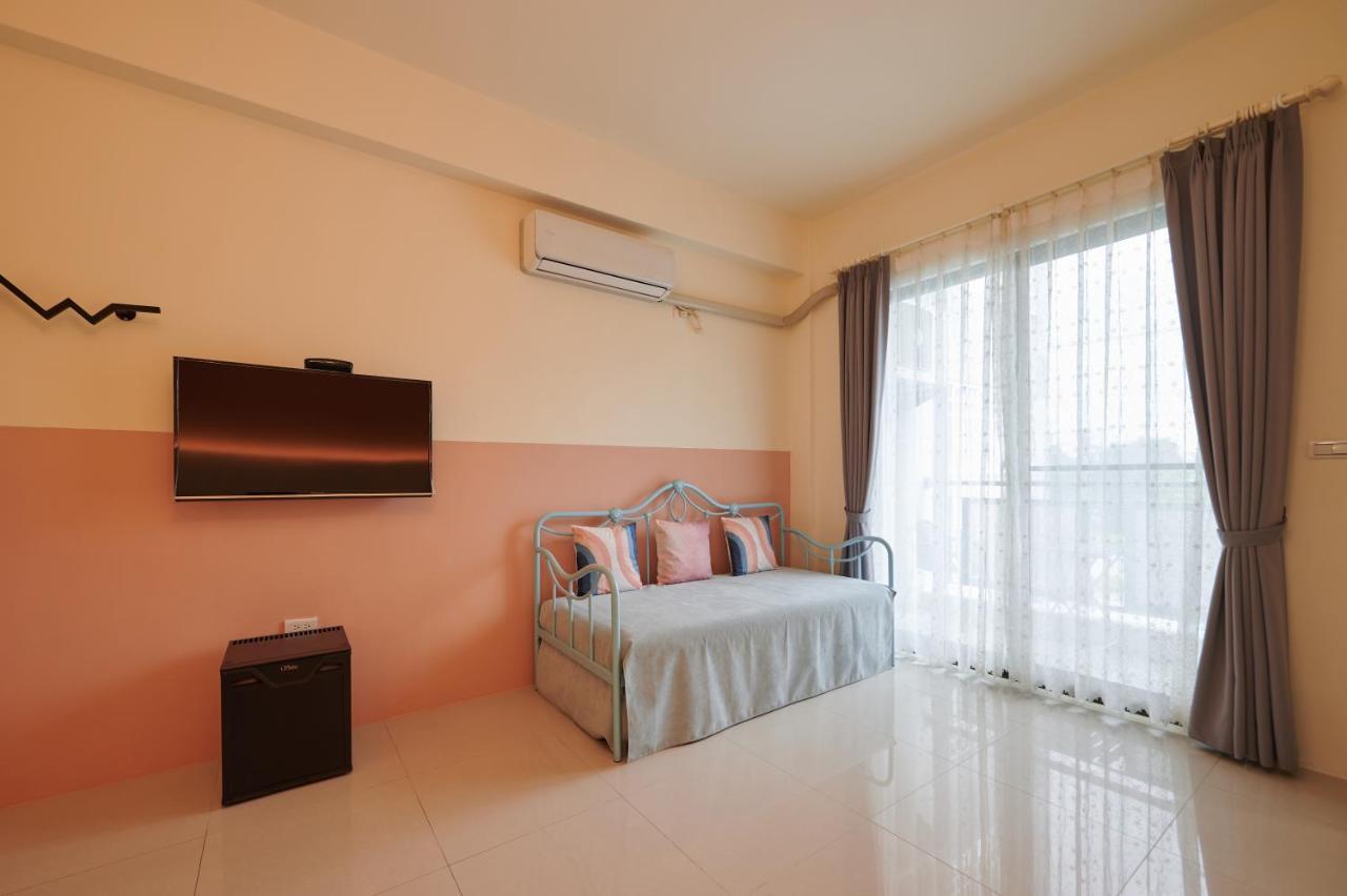 Avenue B&B Hualien City Exterior photo
